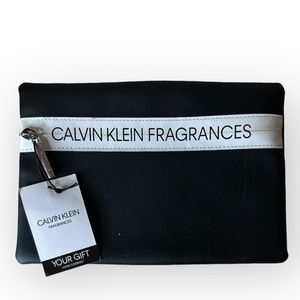 Calvin Klein Cosmetic Pouch 👝